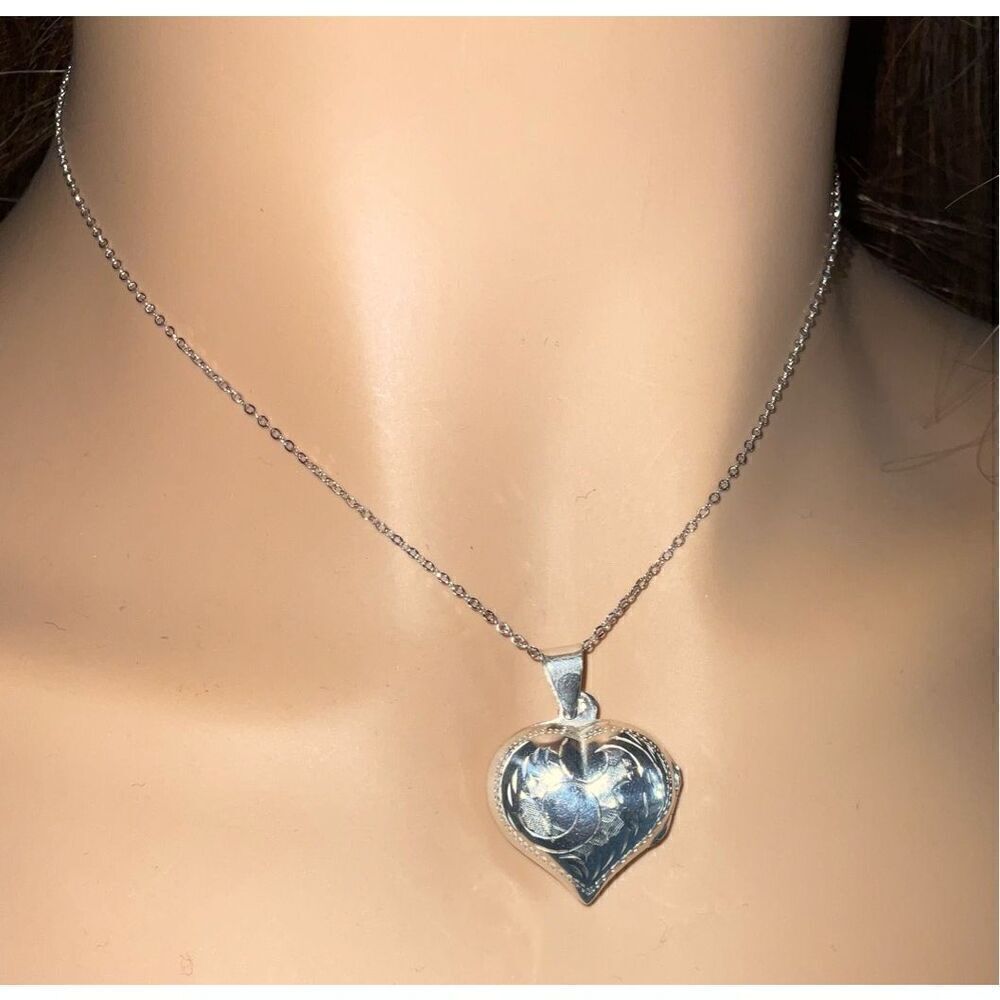 Gorgeous Sterling Heart Locket Necklace